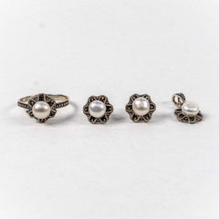 Set Bijuterii STILL Argint 925 - Pandantiv, Inel, Cercei, Perle de Cultura si Marcasite, Marime Inel 9, Alb Sidefat