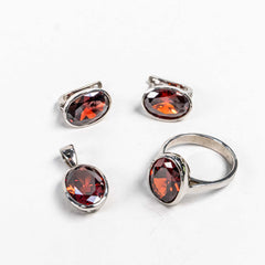 Set Bijuterii STILL Argint 925 - Pandantiv, Inel, Cercei, Rubin, Marime Inel 9, Rosu