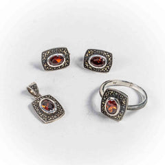 Set Bijuterii STILL Argint 925 - Pandantiv, Inel, Cercei, Granit si Marcasite, Marime Inel 8, Rosu