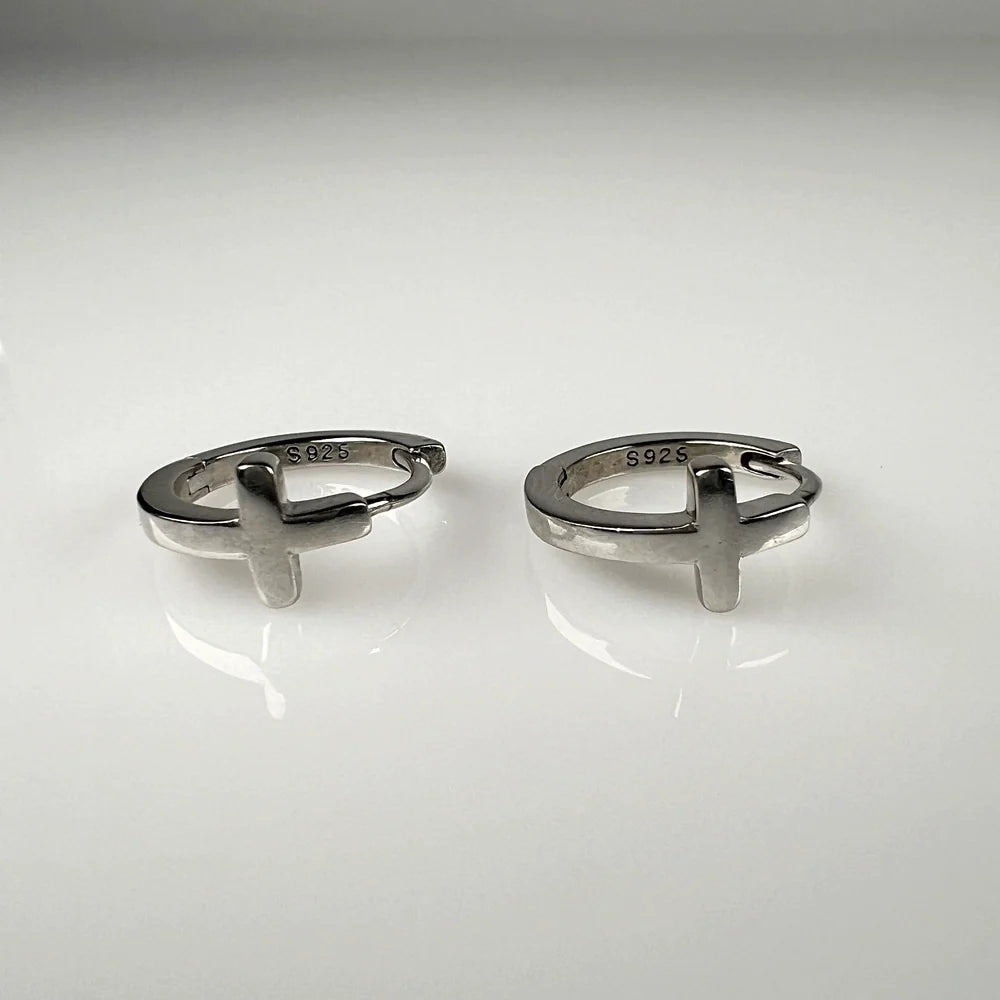 Cercei creole zirconia cu prindere leverback din argint 925 - vedere 1