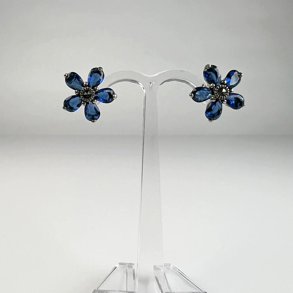 Cercei argint 925 cu zirconia si prindere fluture 8mm - vedere 1