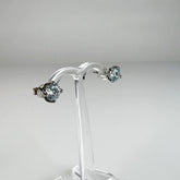 Cercei zirconia cu surub si fluture din argint 925 6mm - vedere 1