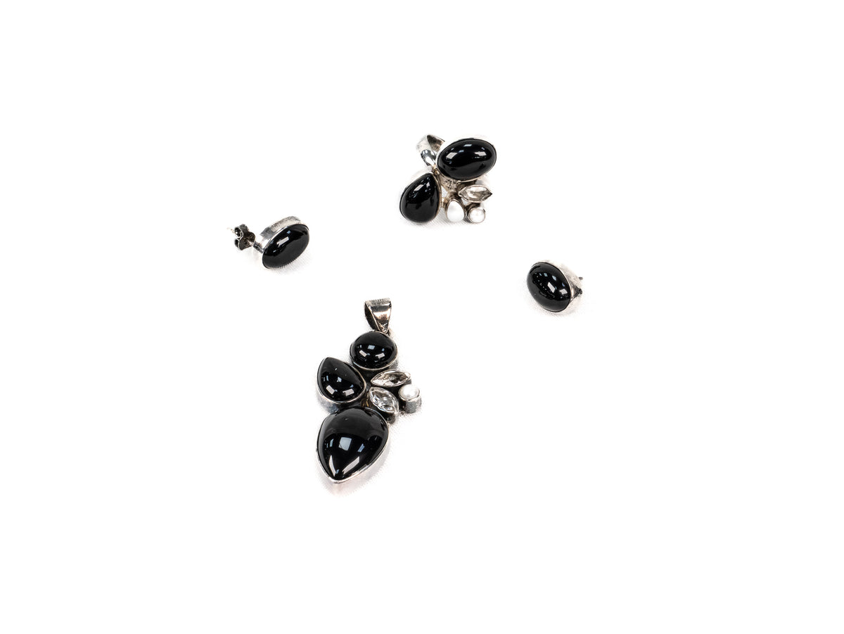 Set Bijuterii din Argint 925 - Cercei, Inel, Pandantiv - Onix Negru - Marime 8 / Reglabil - Alb