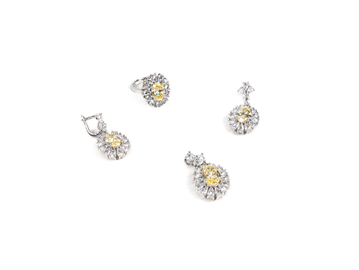 Set Bijuterii din Argint 925 - Cercei, Inel, Pandantiv - Zirconia - Marime 8 - Auriu