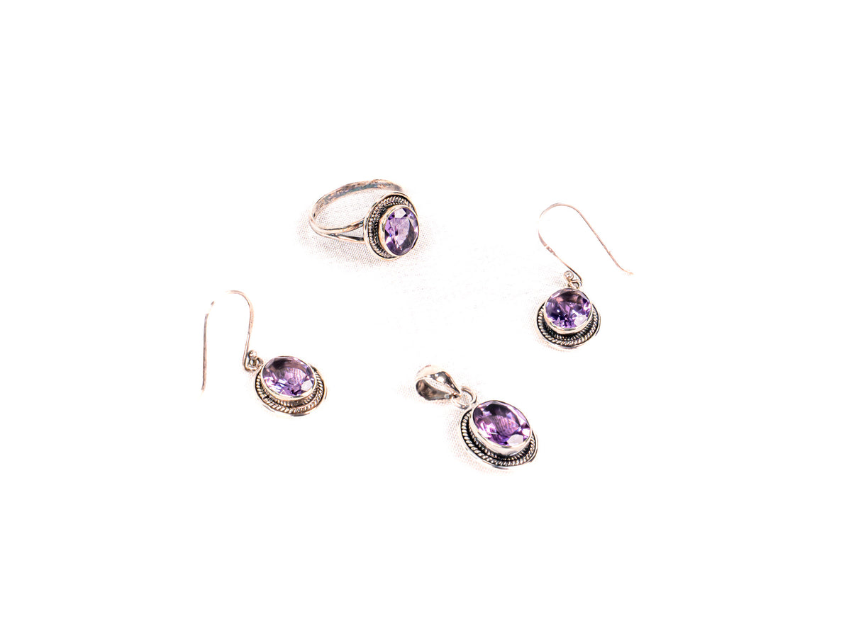 Set Bijuterii din Argint 925 - Cercei, Inel, Pandantiv - Ametist - Marime 8.5 - Violet