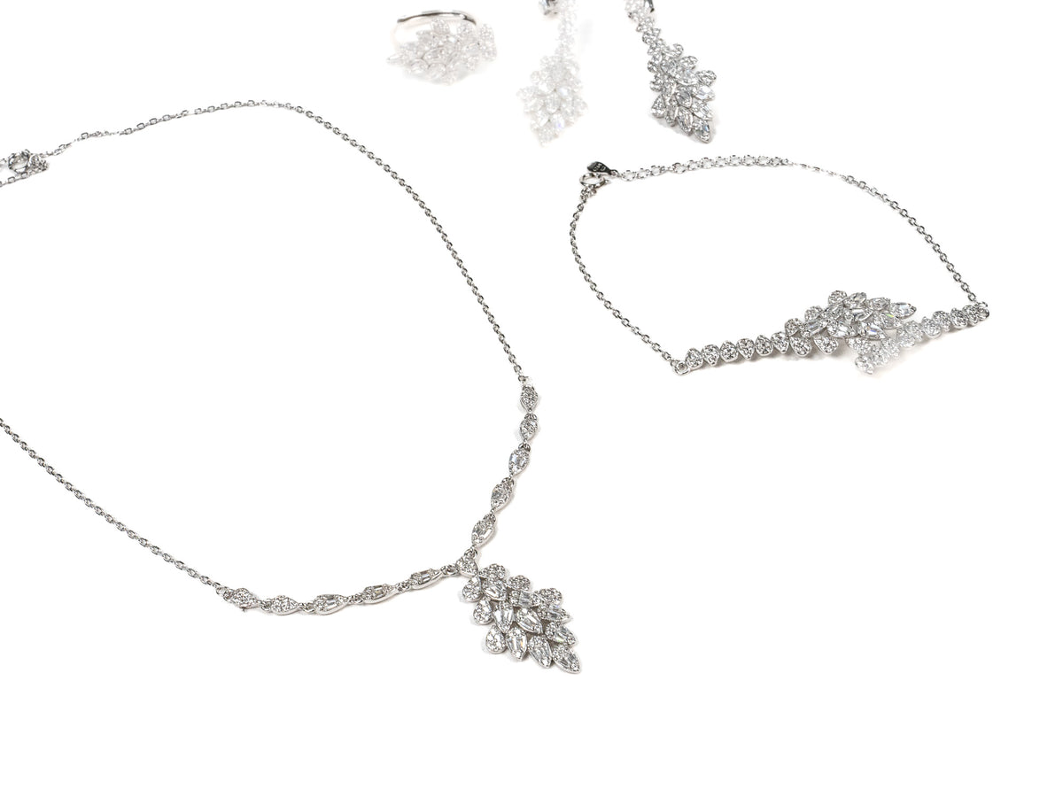 Set Bijuterii din Argint 925 - Cercei, Lant, Inel, Bratara - Zirconia - Marime 7 - Argintiu