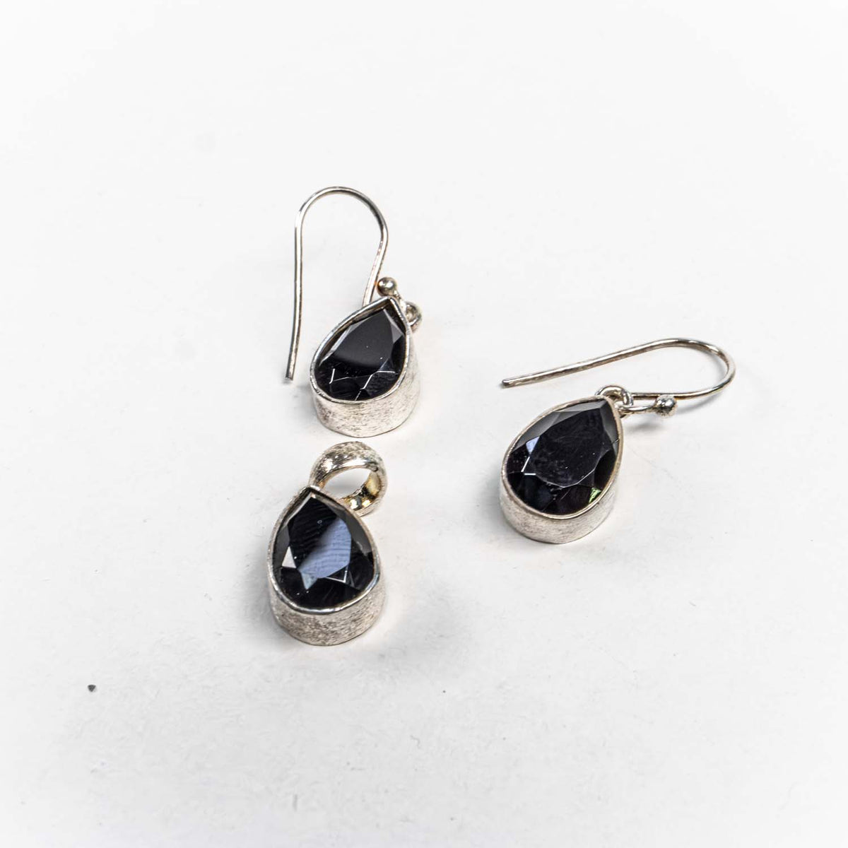 Set Bijuterii STILL Argint 925 - Pandantiv, Cercei, Onix,Negru