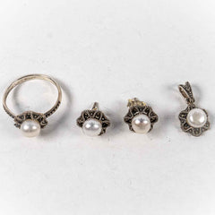 Set Bijuterii STILL Argint 925 - Pandantiv,  Inel,  Cercei, Perle de Cultura si Marcasite, Marime Inel 9, Alb Sidefat