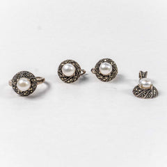 Set Bijuterii STILL Argint 925 - Pandantiv,  Inel,  Cercei, Perle de Cultura si Marcasite, Marime Inel 7, Alb Sidefat