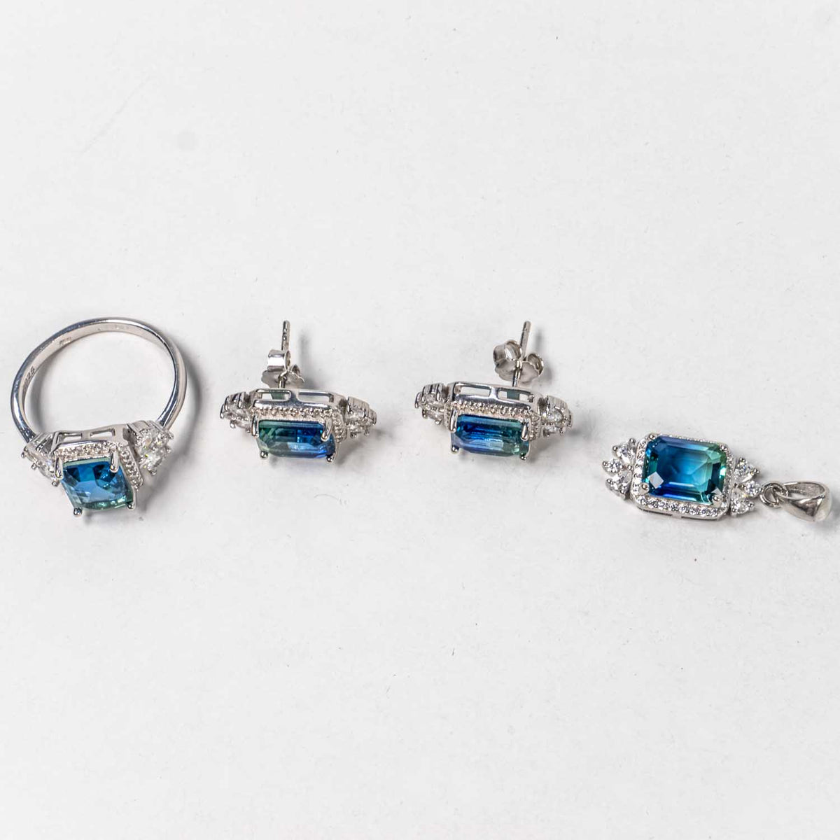 Set Bijuterii STILL Argint 925 - Pandantiv,  Inel,  Cercei, Topaz, Marime Inel 8, Albastru