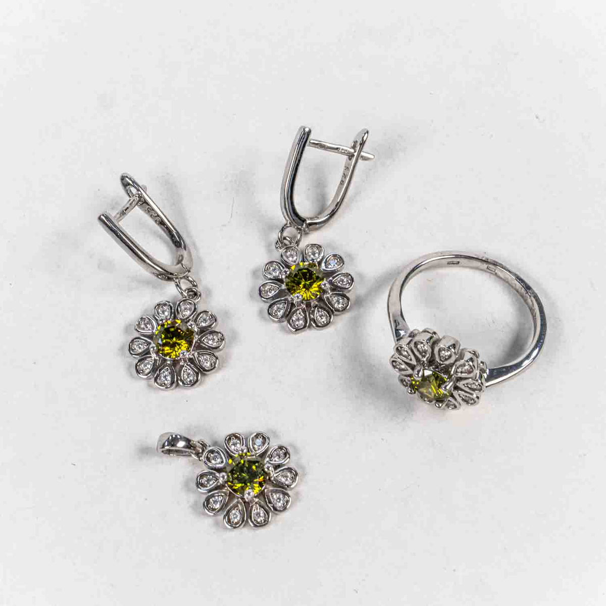 Set Bijuterii STILL Argint 925 - Pandantiv,  Inel,  Cercei, Citrin si Zirconia, Marime Inel 6, Galben