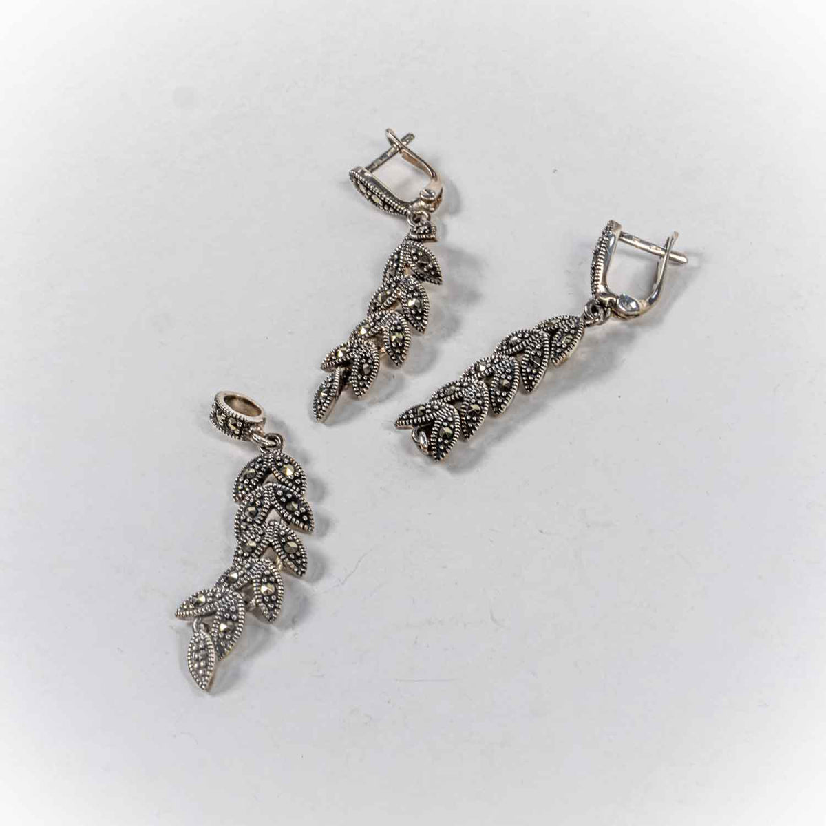 Set Bijuterii STILL Argint 925 - Pandantiv, Cercei, Marcasite, Gri Metalic