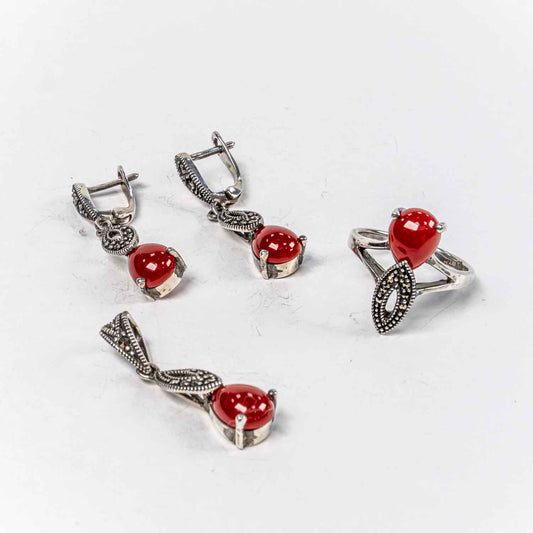 Set Bijuterii STILL Argint 925 - Pandantiv,  Inel,  Cercei, Carneol si Marcasite, Marime Inel 8, Rosu