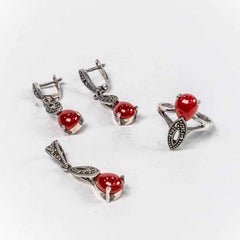 Set Bijuterii STILL Argint 925 - Pandantiv,  Inel,  Cercei, Carneol si Marcasite, Marime Inel 8, Rosu
