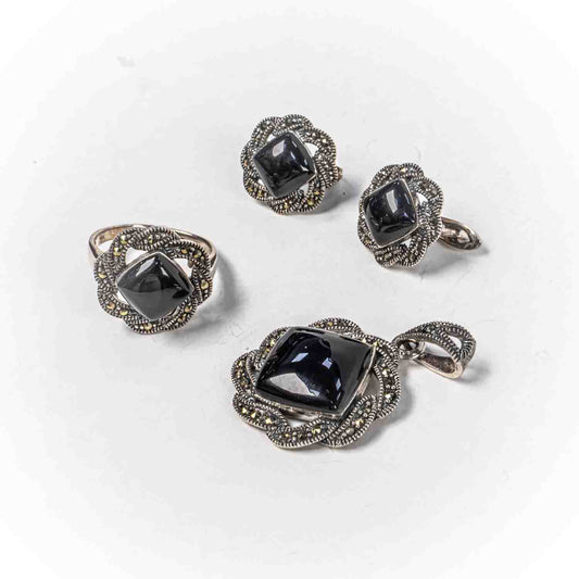 Set Bijuterii STILL Argint 925 - Pandantiv,  Inel,  Cercei, Onix si Marcasite, Marime Inel 7, Negru