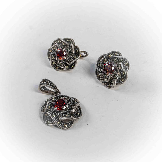 Set Bijuterii STILL Argint 925 - Pandantiv,  Inel,  Cercei, Granit si Marcasite, Marime Inel 7 si 8 si 8, Rosu