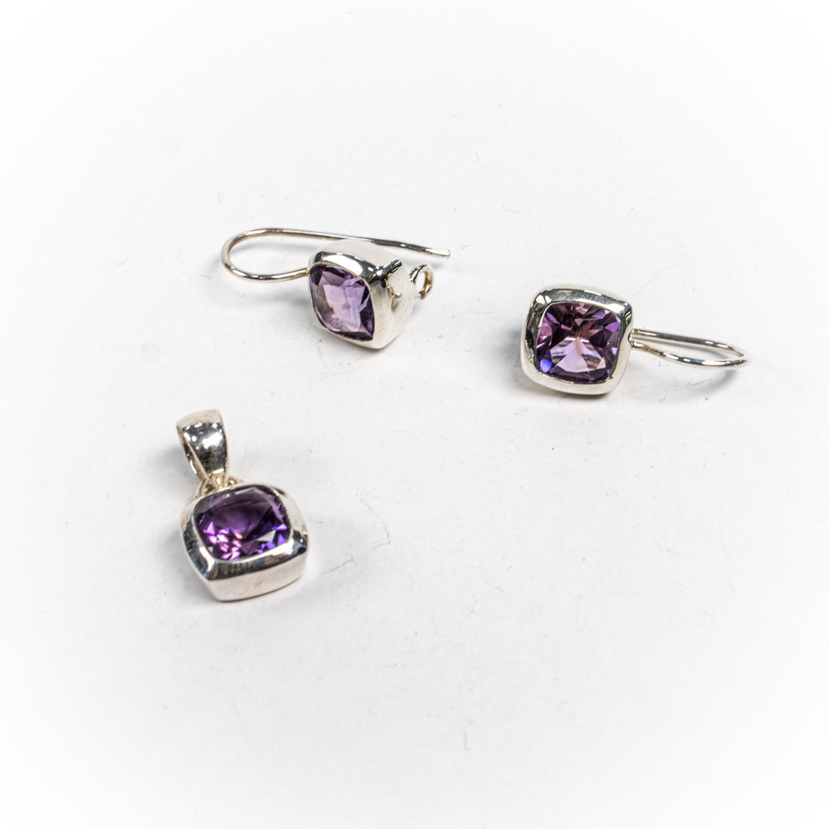 Set Bijuterii STILL Argint 925 - Pandantiv, Cercei, Ametist, Violet