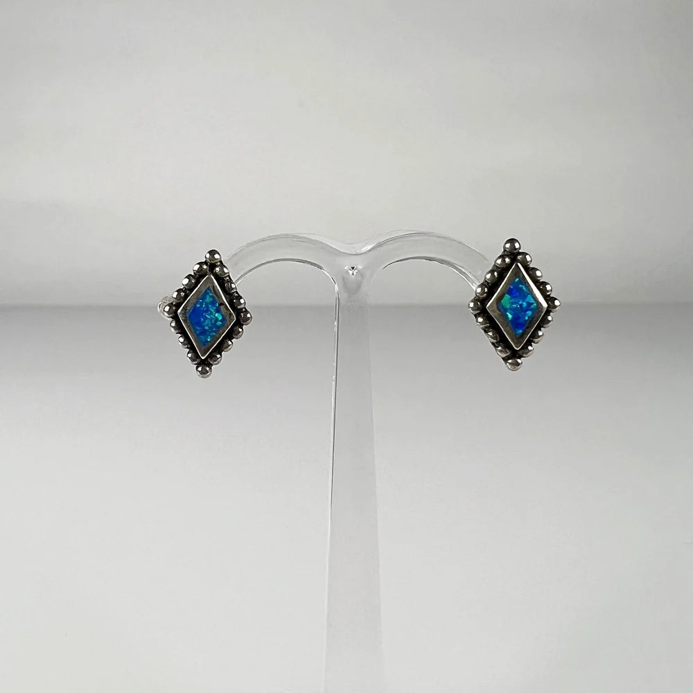 Cercei opal cu șurub din argint 925, 10 mm - vedere 2