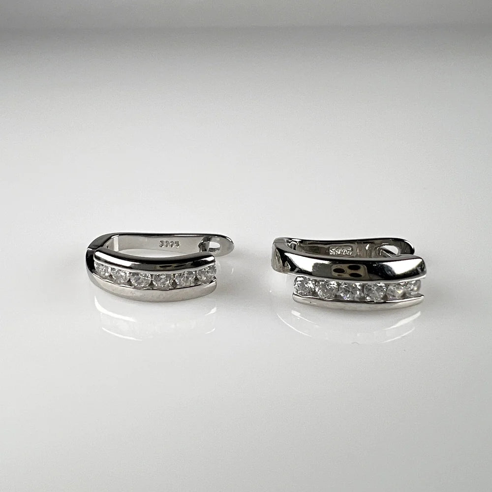 Cercei creole zirconia cu prindere leverback din argint 925 - vedere 1
