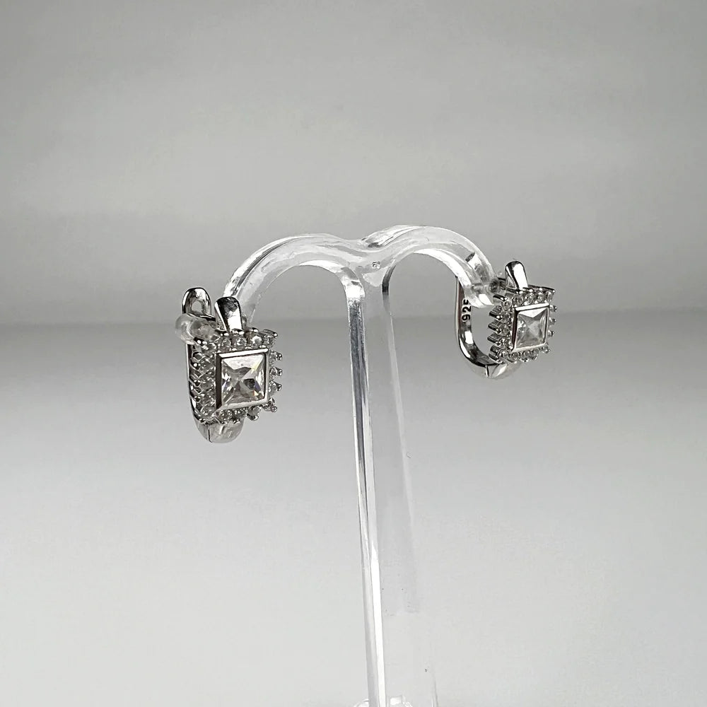 Cercei stud zirconia cu prindere leverback din argint 925 - vedere 2