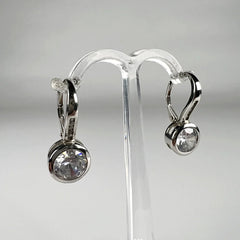 Cercei drop zirconia cu prindere leverback din argint 925 - vedere 2