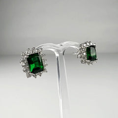 Cercei zirconia cu surub si fluture din argint 925 - vedere 2