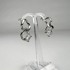 Cercei drop zirconia cu prindere fluture din argint 925 - vedere 1