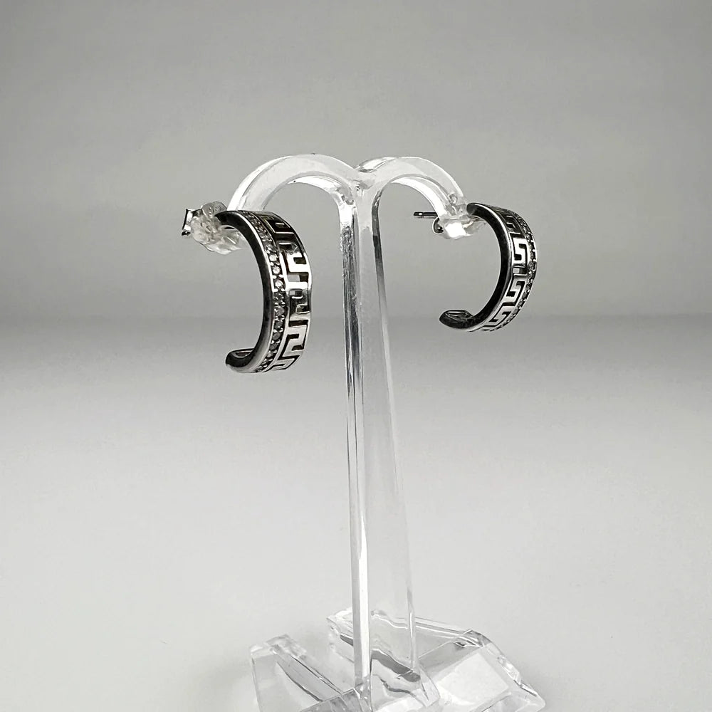 Cercei creole argint 925 cu zirconia si prindere fluture 10mm - vedere 1