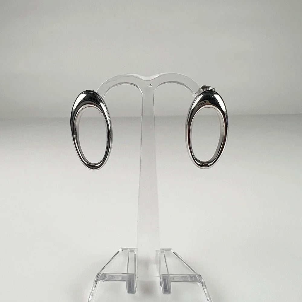Cercei drop din argint 925 cu prindere fluture, 22 mm - vedere 2