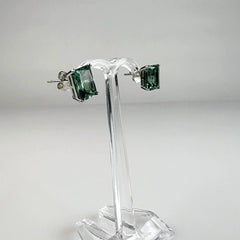 Cercei zirconia cu surub si fluture din argint 925 - vedere 1