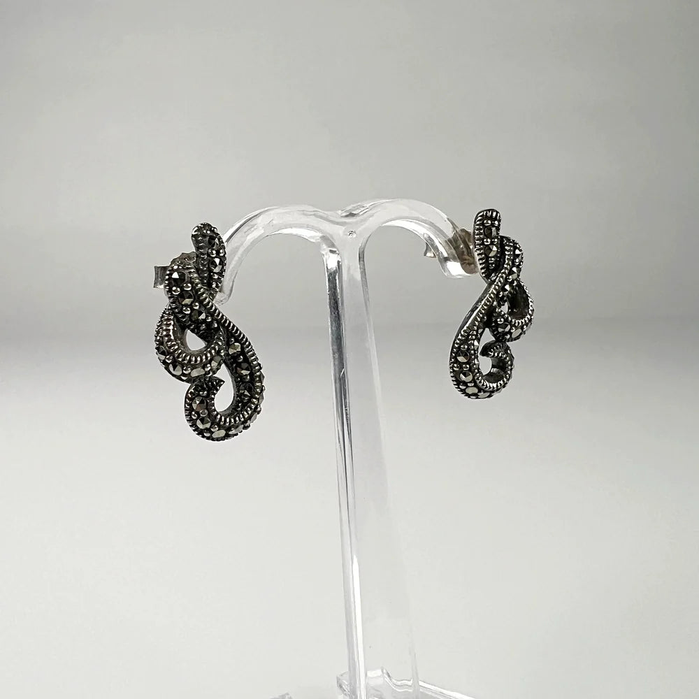 Cercei marcasite cu surub si fluture din argint 925 - vedere 1