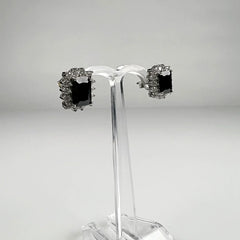 Cercei mici zirconia cu surub si fluture din argint 925 - vedere 1