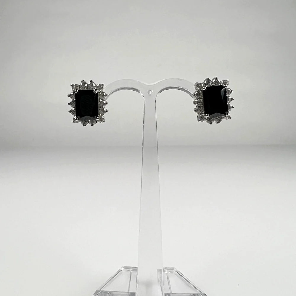 Cercei mici zirconia cu surub si fluture din argint 925 - vedere 2