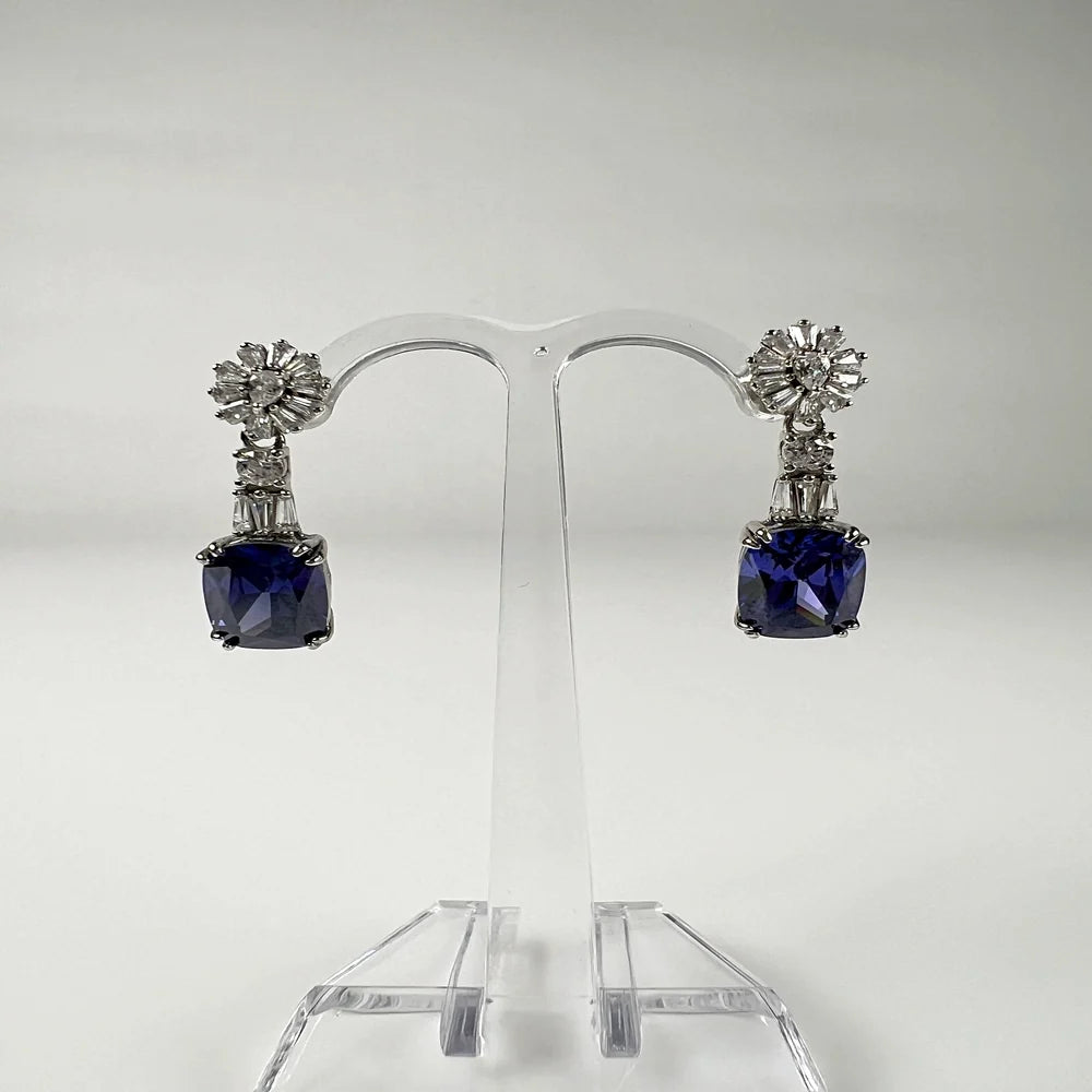 Cercei lungi zirconia cu prindere fluture din argint 925 - vedere 2