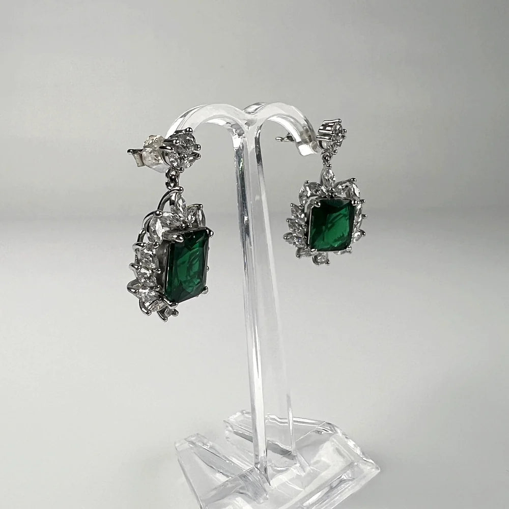 Cercei lungi zirconia cu prindere fluture din argint 925 - vedere 1