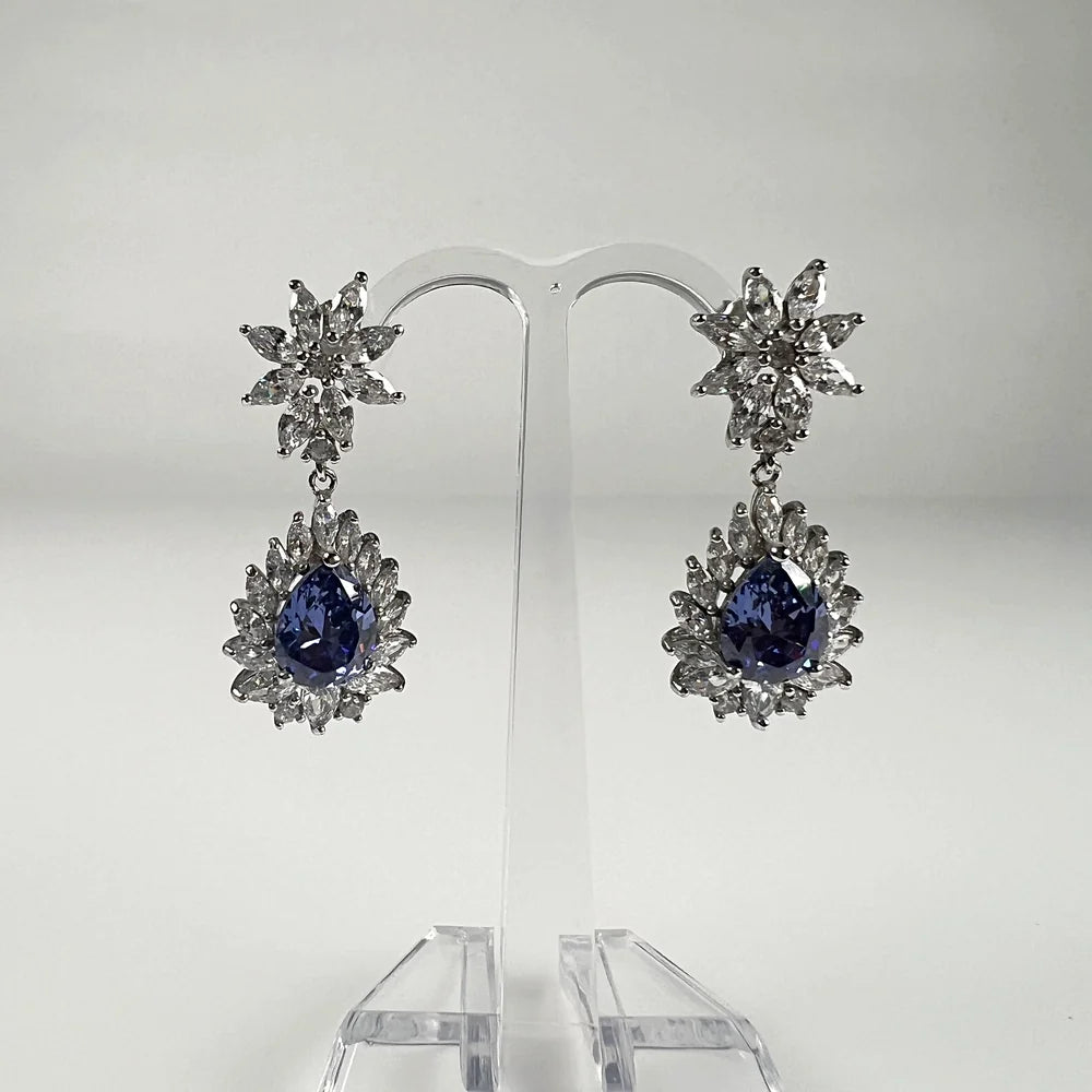 Cercei lungi zirconia cu prindere fluture din argint 925 - vedere 2