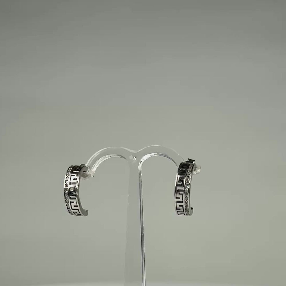 Cercei creole argint 925 cu zirconia si prindere fluture 10mm - video prezentare