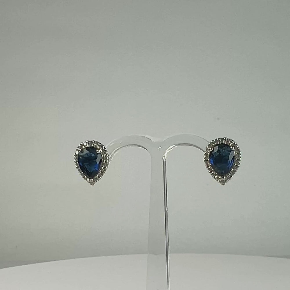 Cercei zirconia cu surub si fluture din argint 925 - video prezentare