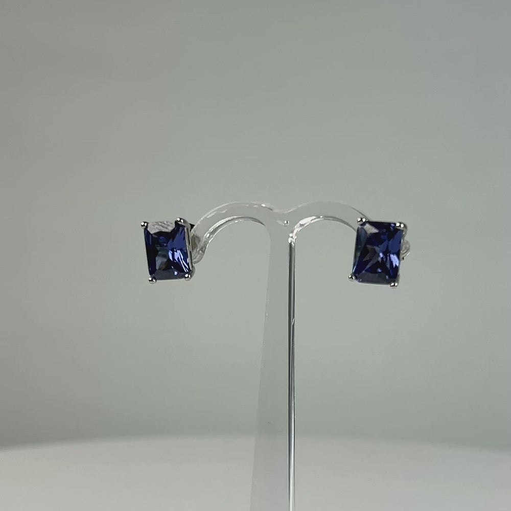 Cercei zirconia cu surub si fluture din argint 925 - video prezentare