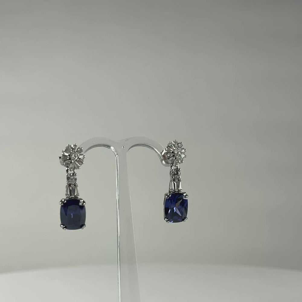 Cercei lungi zirconia cu prindere fluture din argint 925 - video prezentare